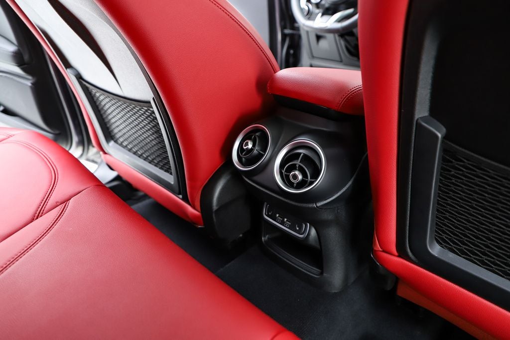 2024 Alfa Romeo Stelvio Veloce