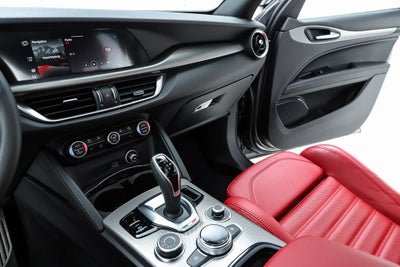 2024 Alfa Romeo Stelvio Veloce