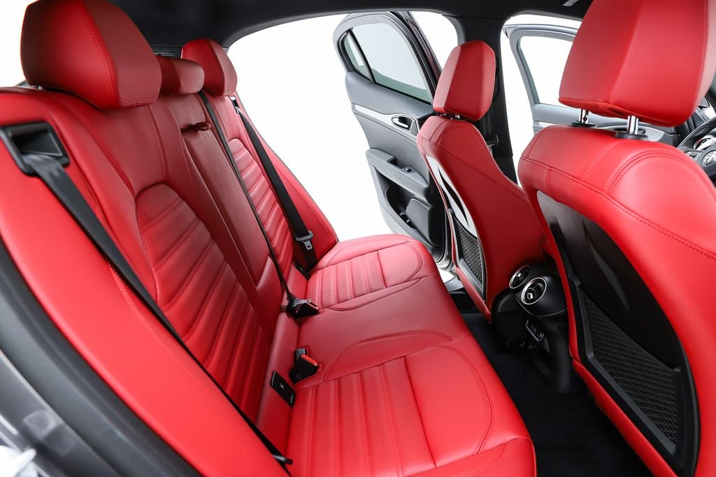 2024 Alfa Romeo Stelvio Veloce