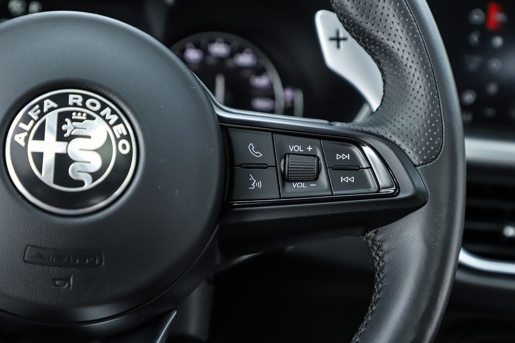 2020 Alfa Romeo Stelvio Ti Sport