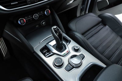 2020 Alfa Romeo Stelvio Ti Sport