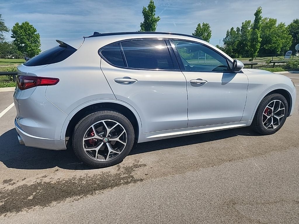 2020 Alfa Romeo Stelvio Ti Sport