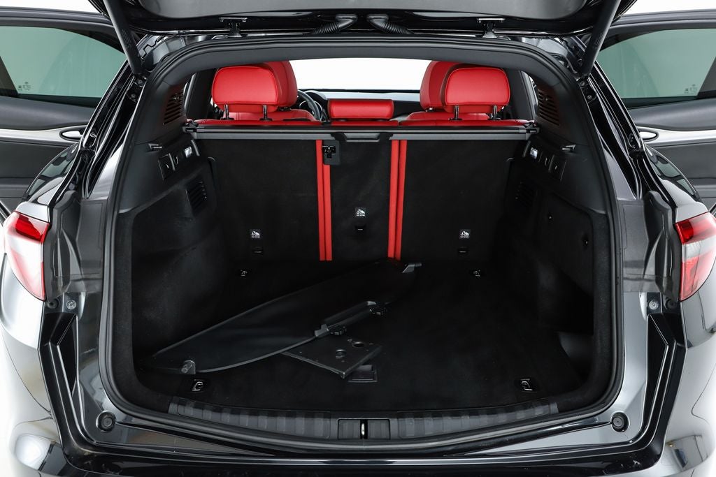 2023 Alfa Romeo Stelvio Veloce