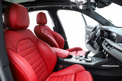 2023 Alfa Romeo Stelvio Veloce