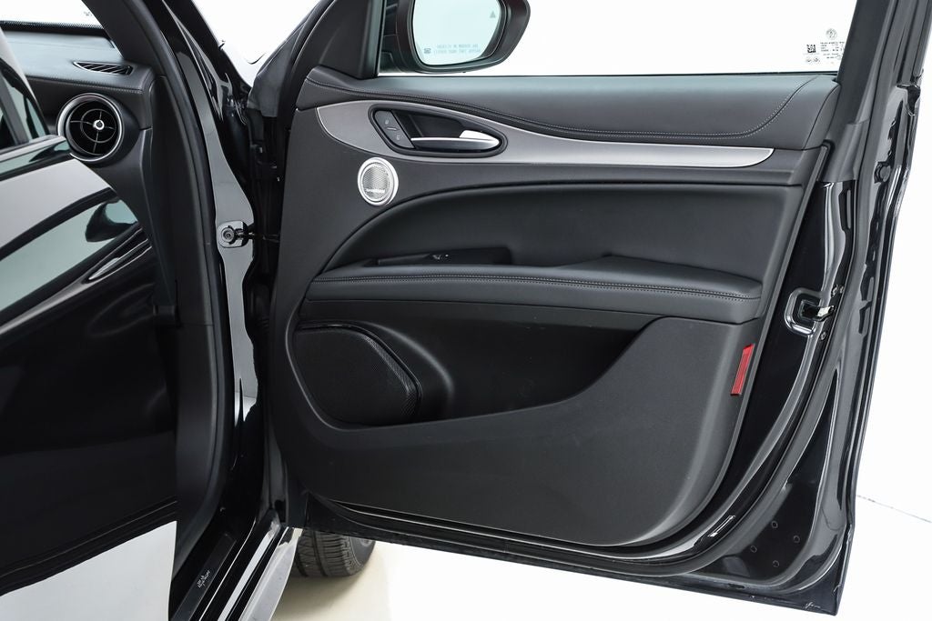 2024 Alfa Romeo Stelvio Veloce