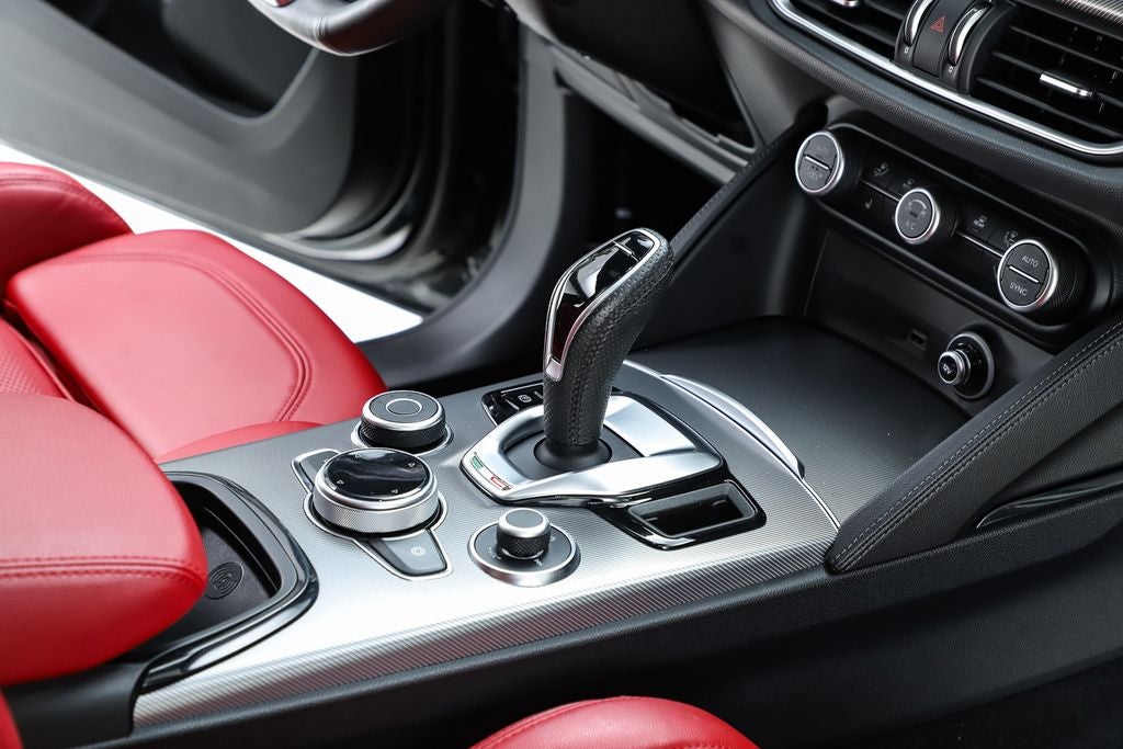 2024 Alfa Romeo Stelvio Veloce