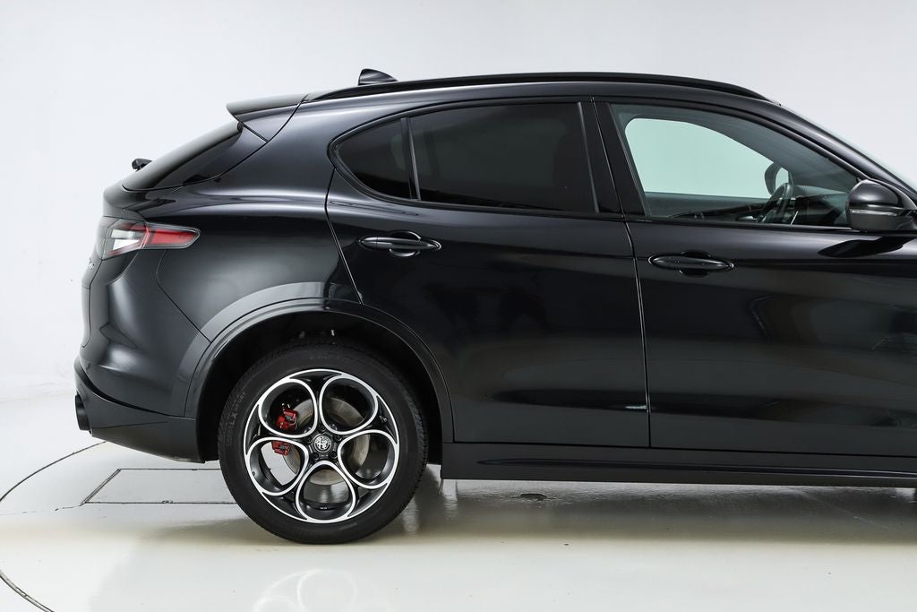2024 Alfa Romeo Stelvio Veloce