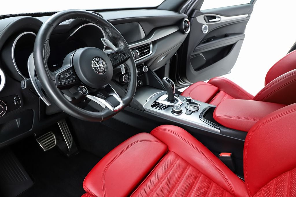 2024 Alfa Romeo Stelvio Veloce