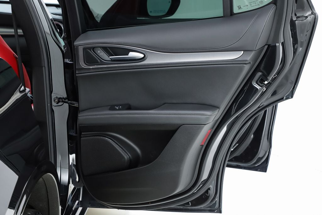 2024 Alfa Romeo Stelvio Veloce