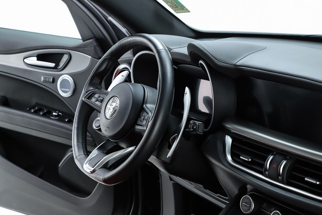 2024 Alfa Romeo Stelvio Veloce