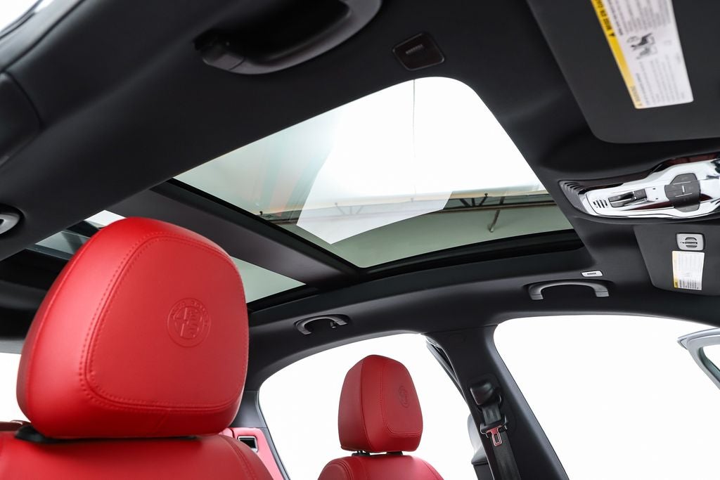 2024 Alfa Romeo Stelvio Veloce