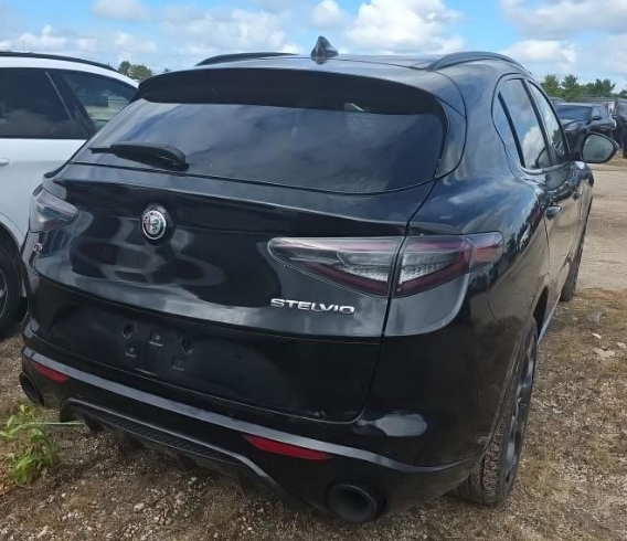 2024 Alfa Romeo Stelvio Veloce
