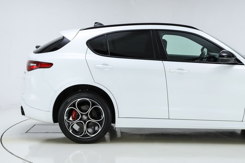 2023 Alfa Romeo Stelvio Veloce