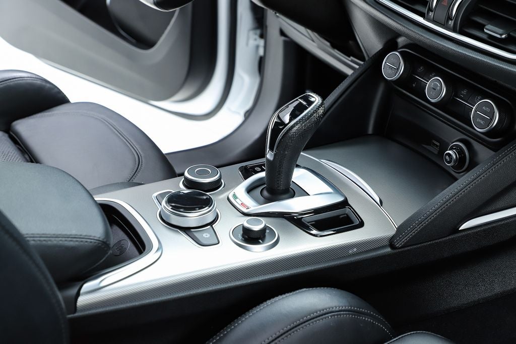 2023 Alfa Romeo Stelvio Veloce