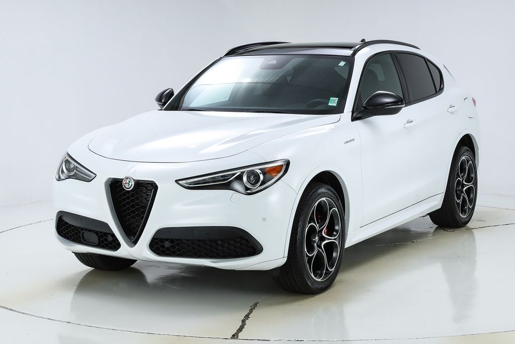 2023 Alfa Romeo Stelvio Veloce