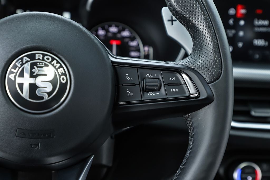 2023 Alfa Romeo Stelvio Veloce