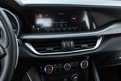2023 Alfa Romeo Stelvio Veloce