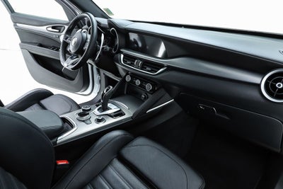 2023 Alfa Romeo Stelvio Veloce