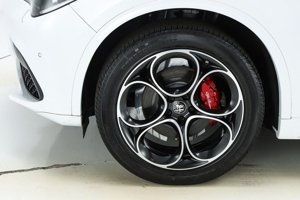 2023 Alfa Romeo Stelvio Veloce