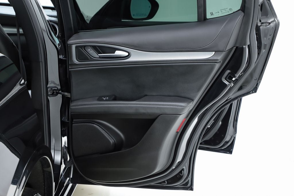 2024 Alfa Romeo Stelvio Veloce