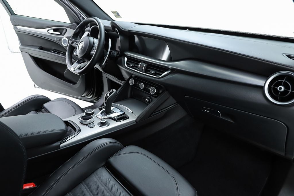 2024 Alfa Romeo Stelvio Veloce