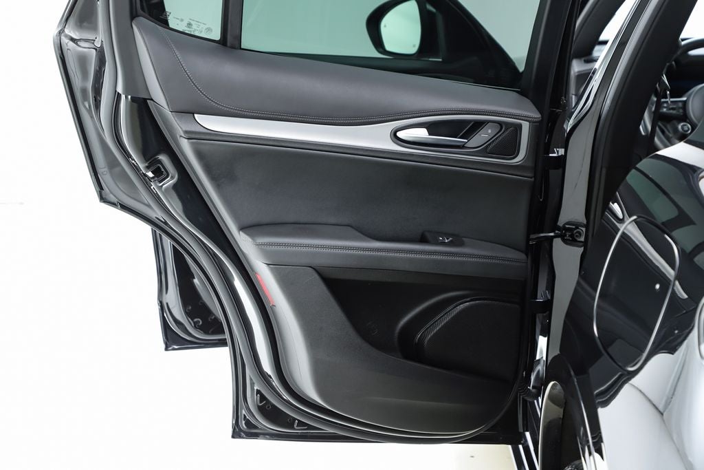 2024 Alfa Romeo Stelvio Veloce