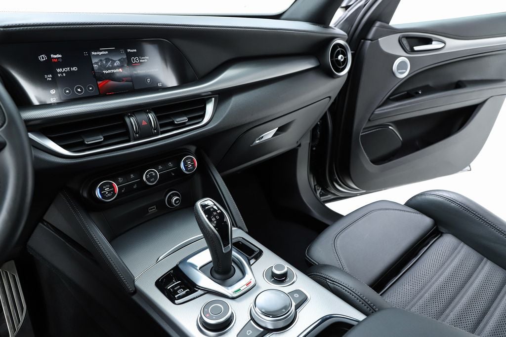 2024 Alfa Romeo Stelvio Veloce