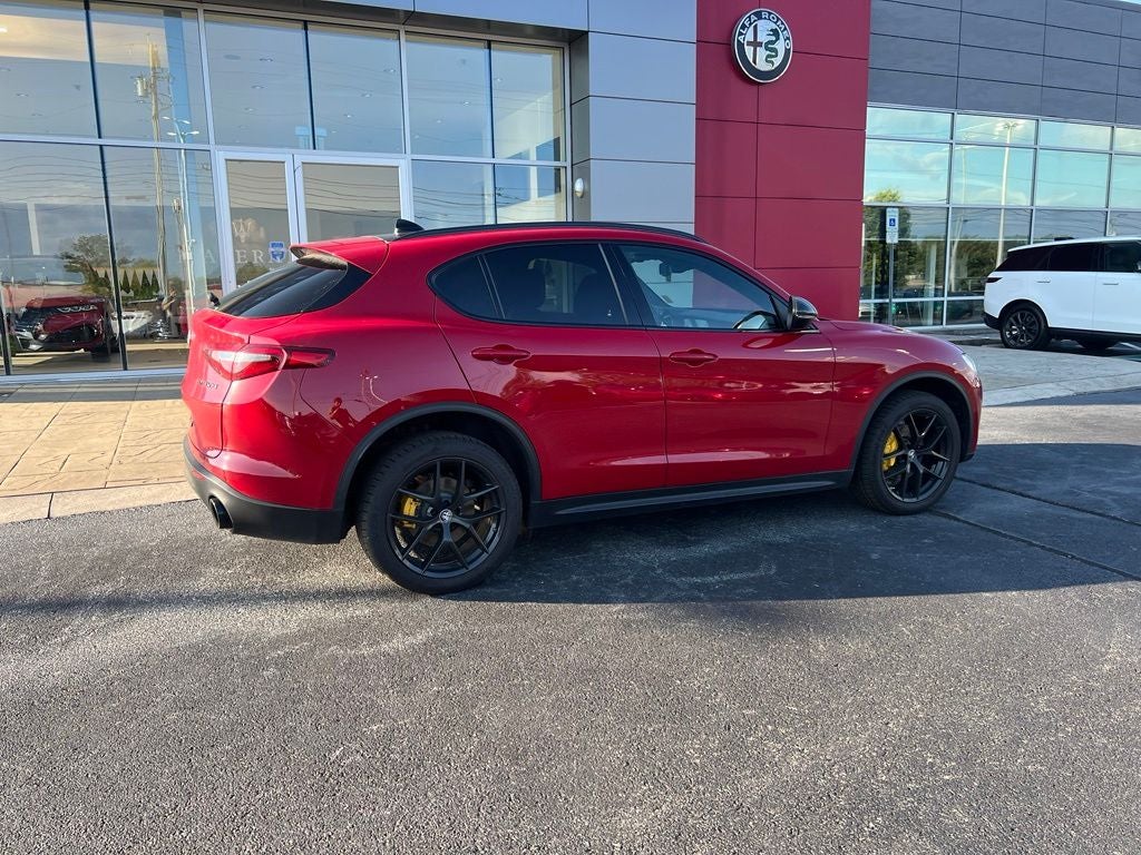2019 Alfa Romeo Stelvio Ti Sport