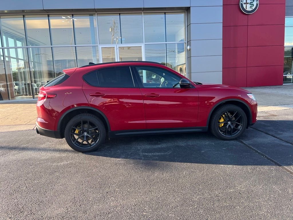2019 Alfa Romeo Stelvio Ti Sport