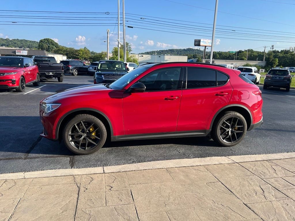 2019 Alfa Romeo Stelvio Ti Sport