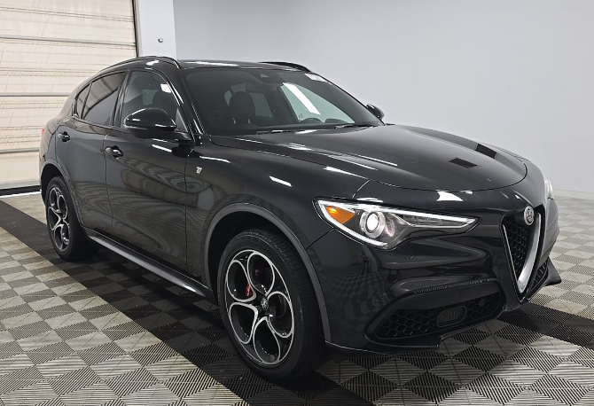 2023 Alfa Romeo Stelvio Ti