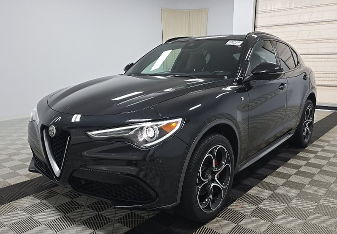 2023 Alfa Romeo Stelvio Ti
