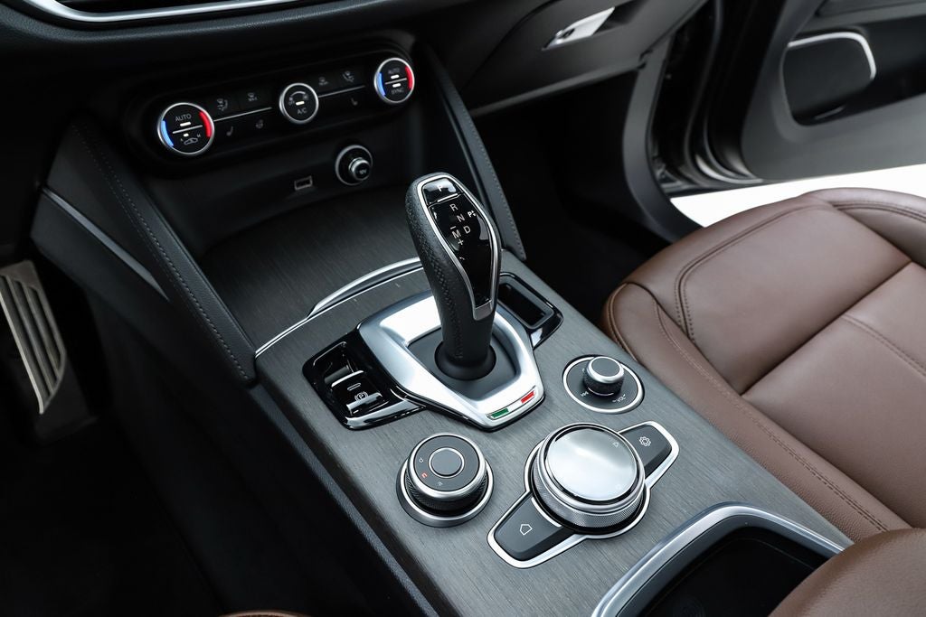 2023 Alfa Romeo Stelvio Ti