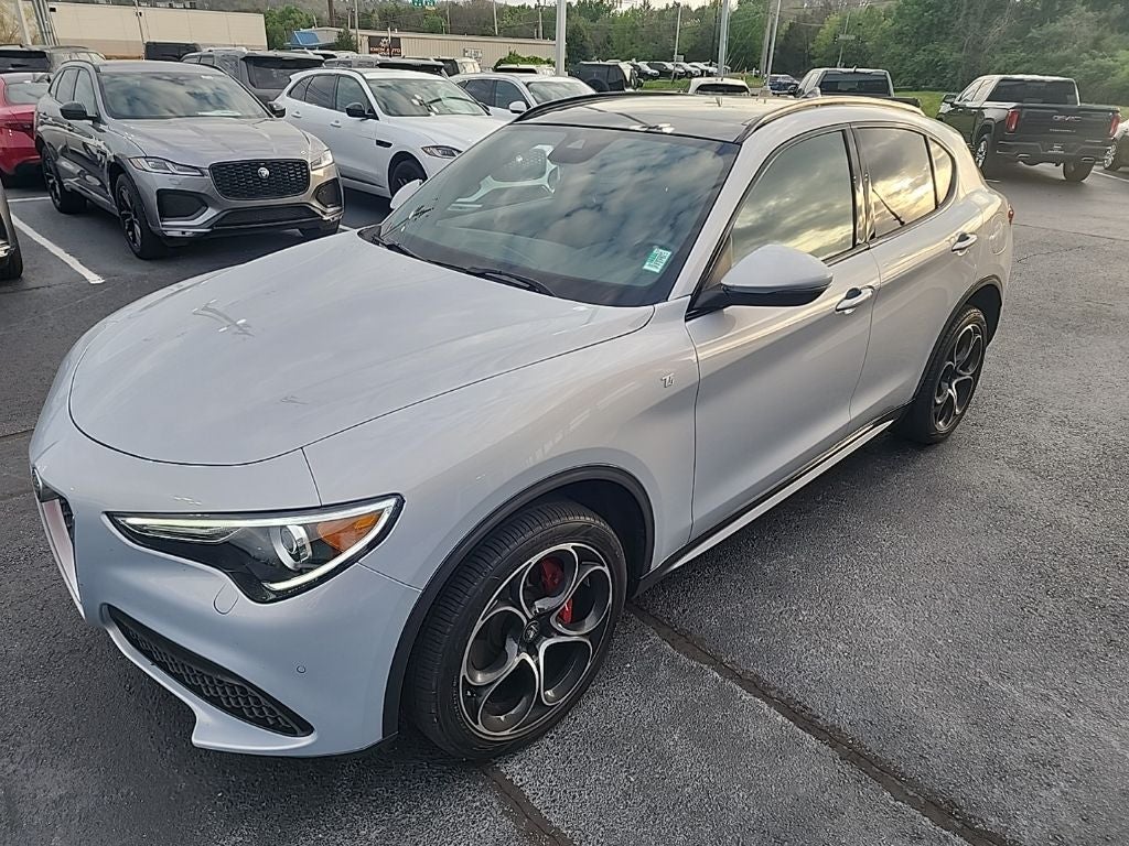 2023 Alfa Romeo Stelvio Ti
