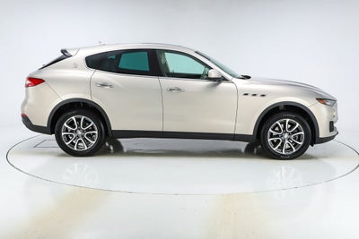2017 Maserati Levante 