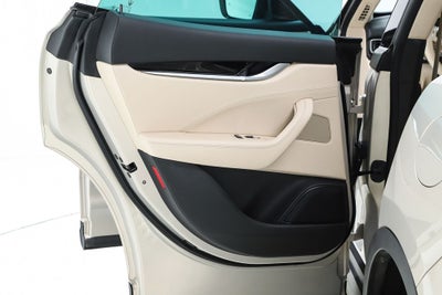 2017 Maserati Levante 