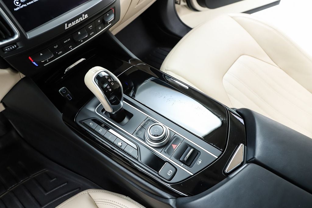 2017 Maserati Levante 