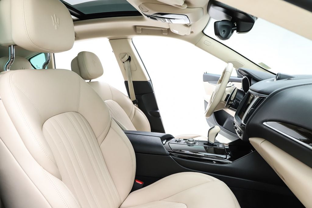 2017 Maserati Levante 