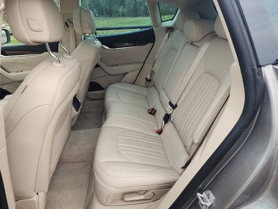 2022 Maserati Levante Modena