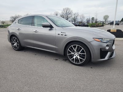 2022 Maserati Levante Modena