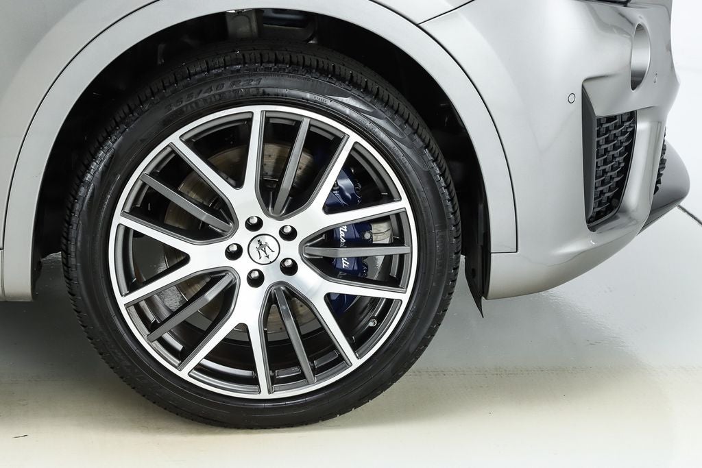 2022 Maserati Levante Modena