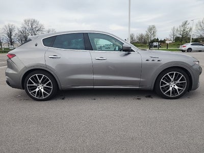 2022 Maserati Levante Modena