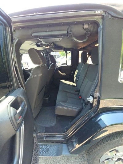 2015 Jeep Wrangler Unlimited Sahara