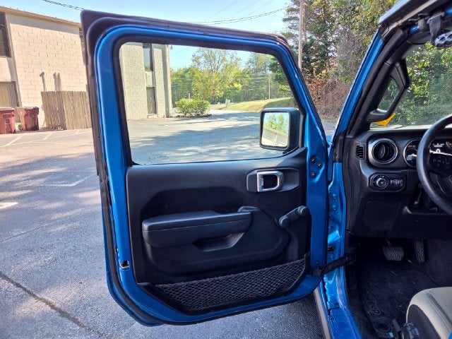 2022 Jeep Wrangler WILLY'S SPORT