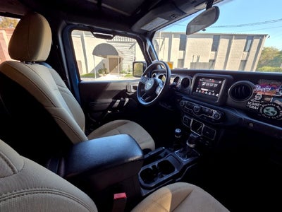 2022 Jeep Wrangler WILLY'S SPORT