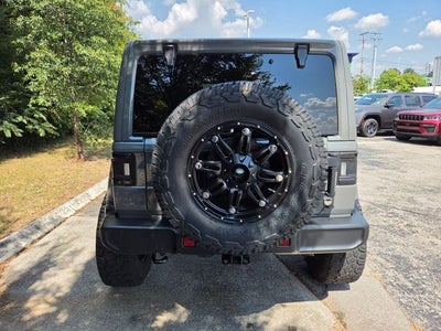 2022 Jeep Wrangler Unlimited Sahara Altitude