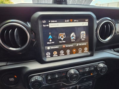 2022 Jeep Wrangler Unlimited Sahara Altitude