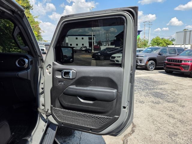 2022 Jeep Wrangler Unlimited Sahara Altitude