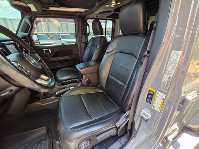 2022 Jeep Wrangler Unlimited Sahara Altitude