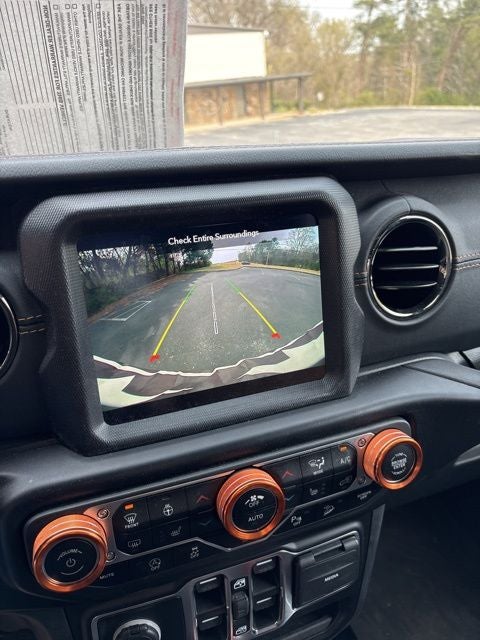 2020 Jeep Wrangler Unlimited Sahara High Altitude